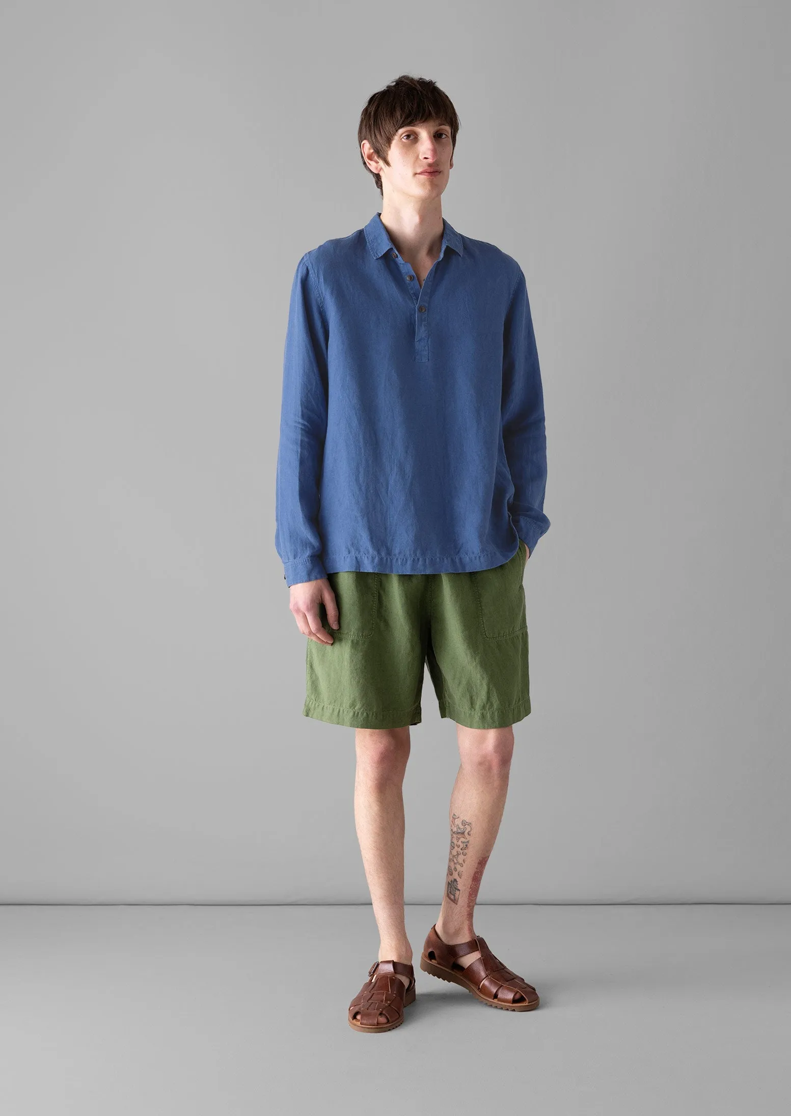 Garment Dyed Linen Drawstring Shorts | Propagator Green
