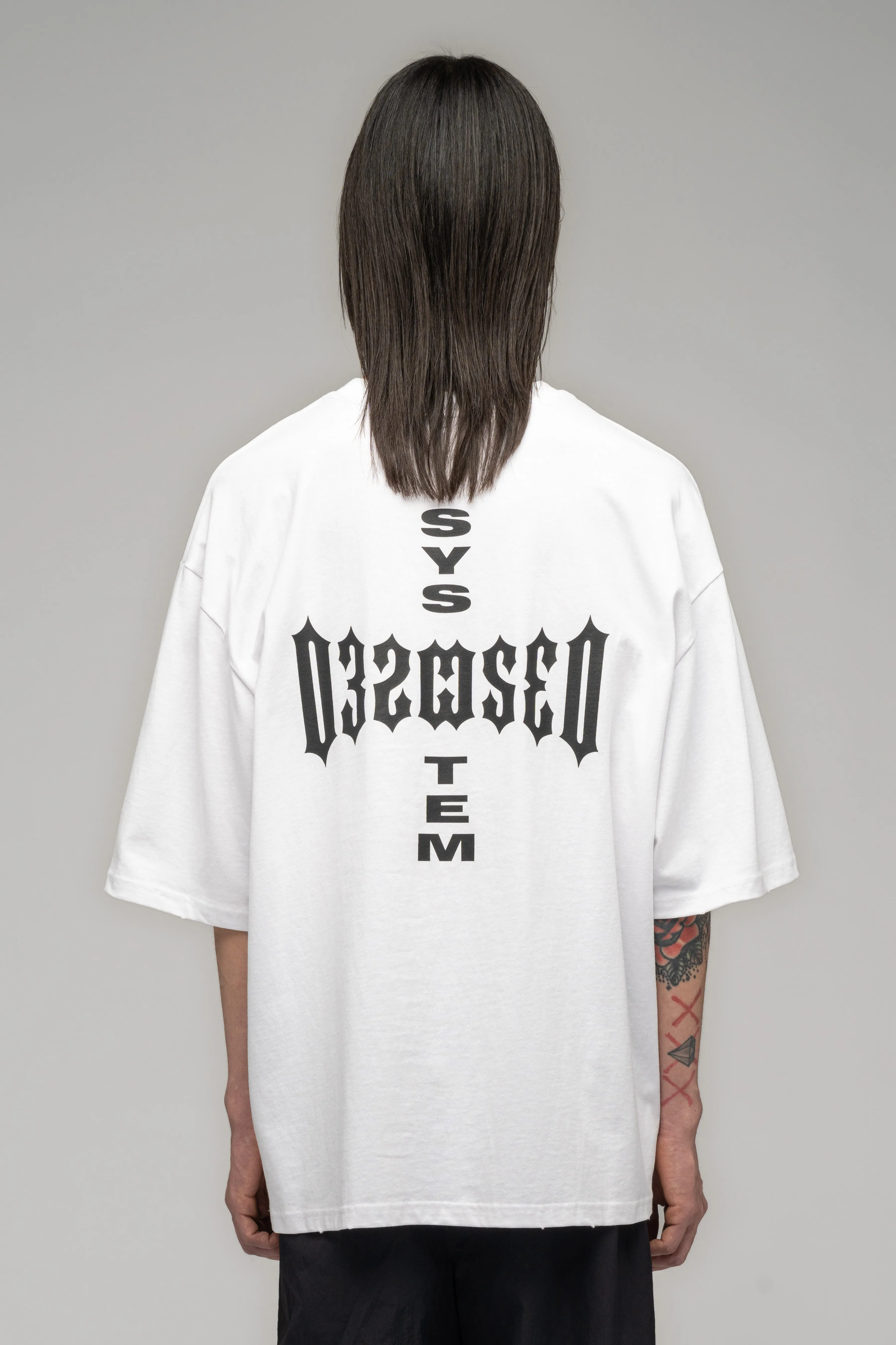 "CRUX" OVERSIZED BOX-CUT T-SHIRT