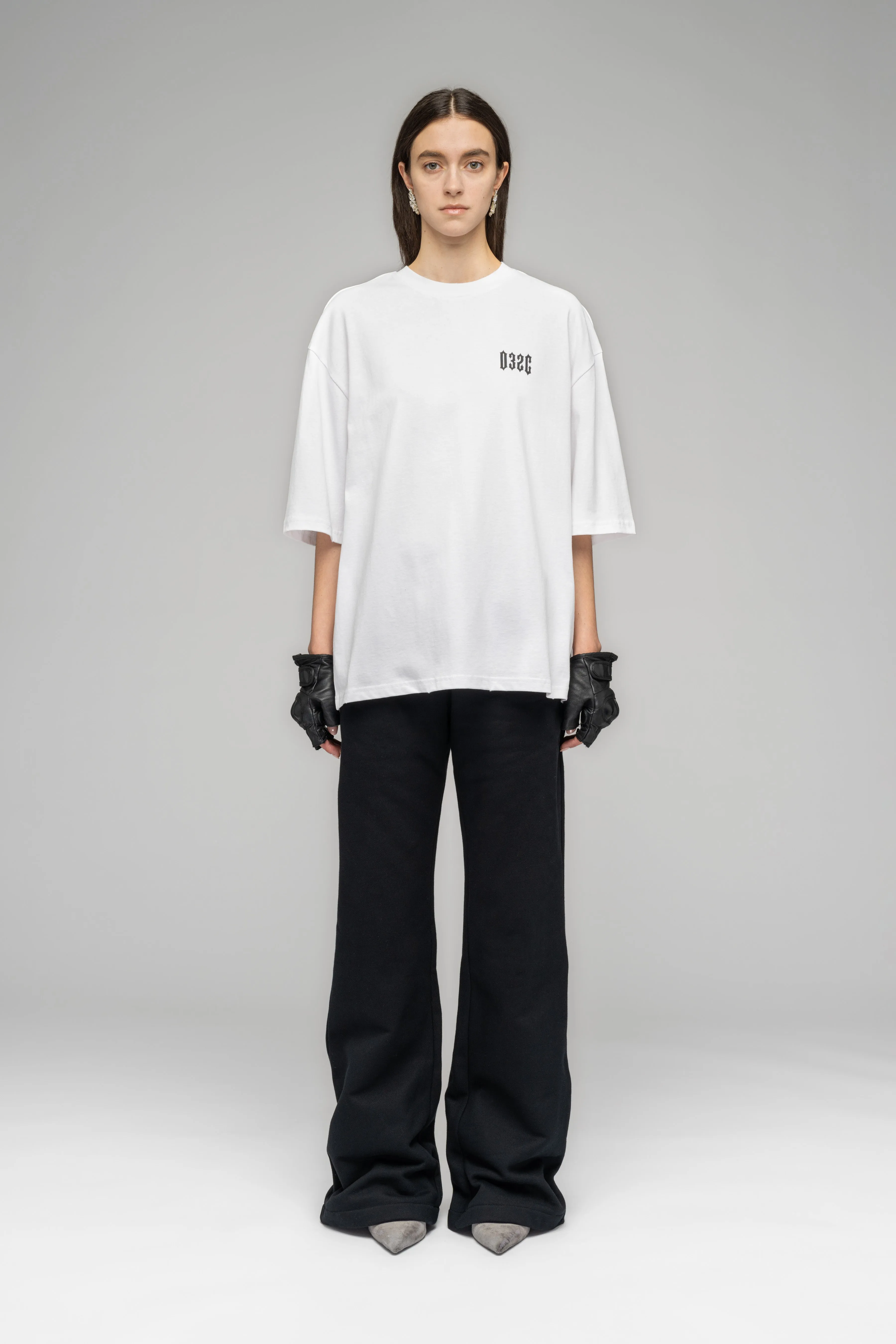 "CRUX" OVERSIZED BOX-CUT T-SHIRT